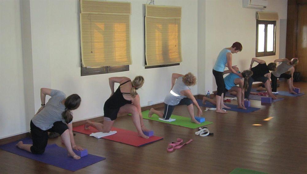 מלון רישיקש Naturoville Ayurvedic And Yoga Retreat מראה חיצוני תמונה